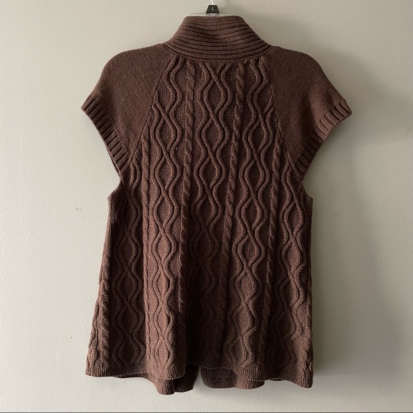 Brown Short-Sleeve Sweater Cardigan L - Picture 5 of 5